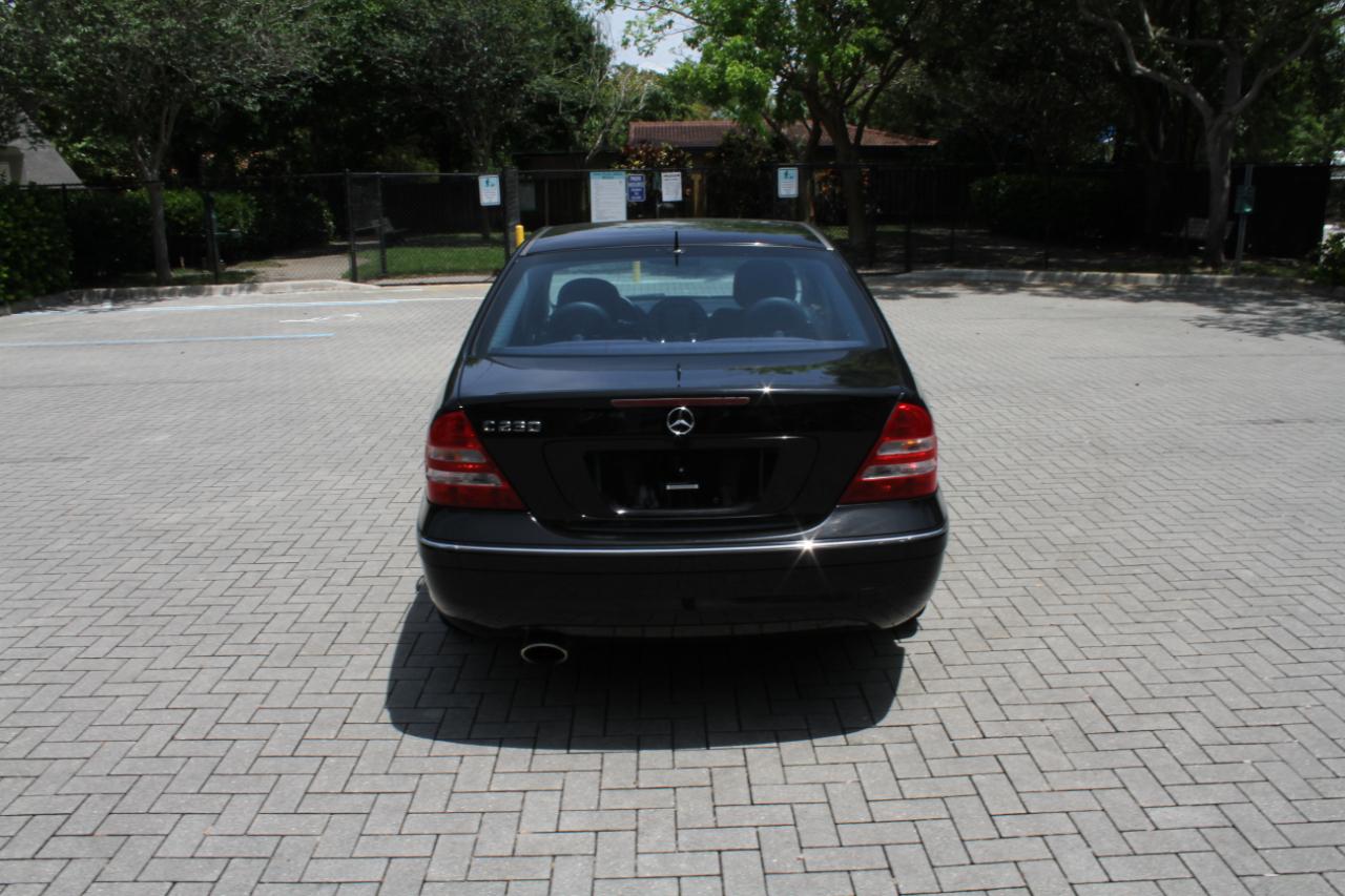 Mercedes-Benz C-Class C230 Sport Sedan 2006