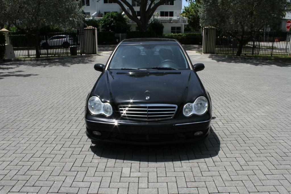 Mercedes-Benz C-Class C230 Sport Sedan 2006