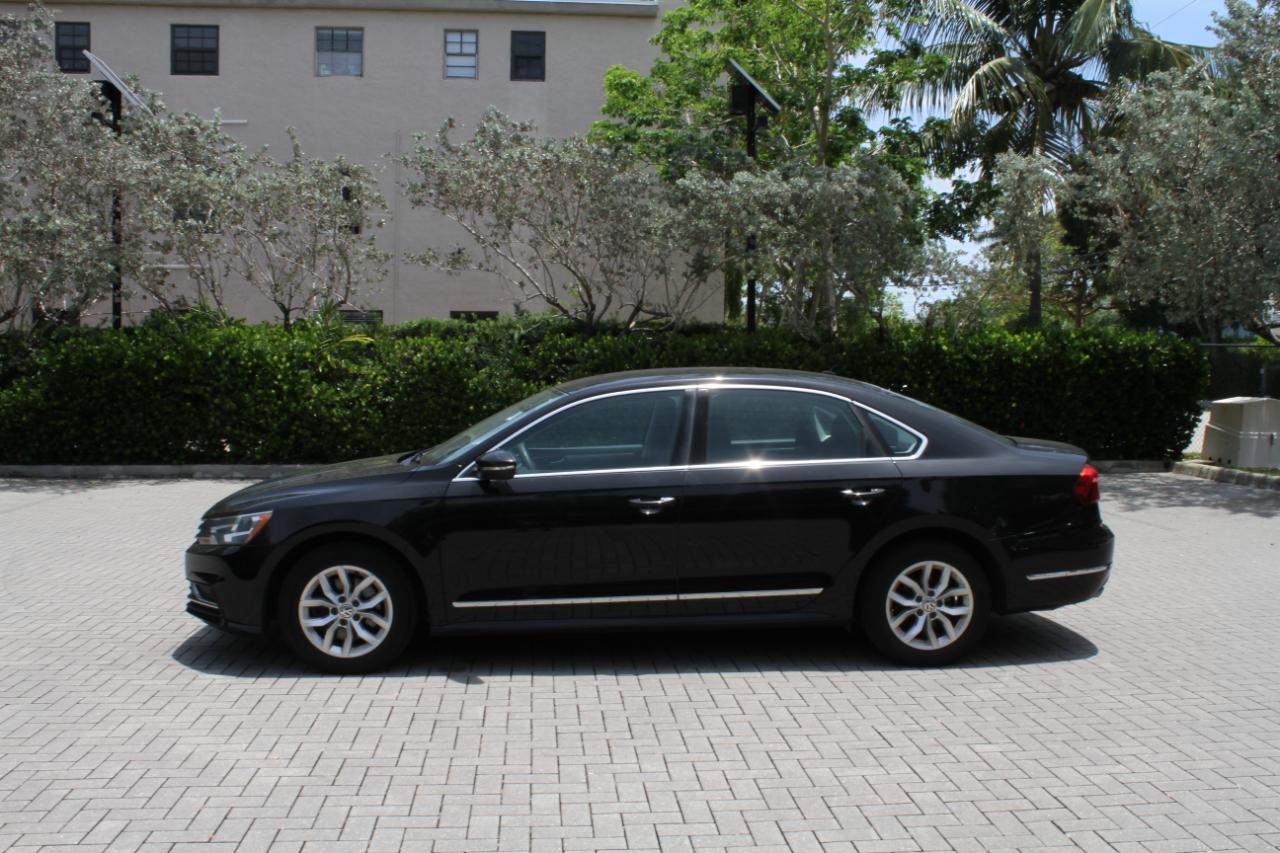 Volkswagen Passat S PZEV 6A 2016