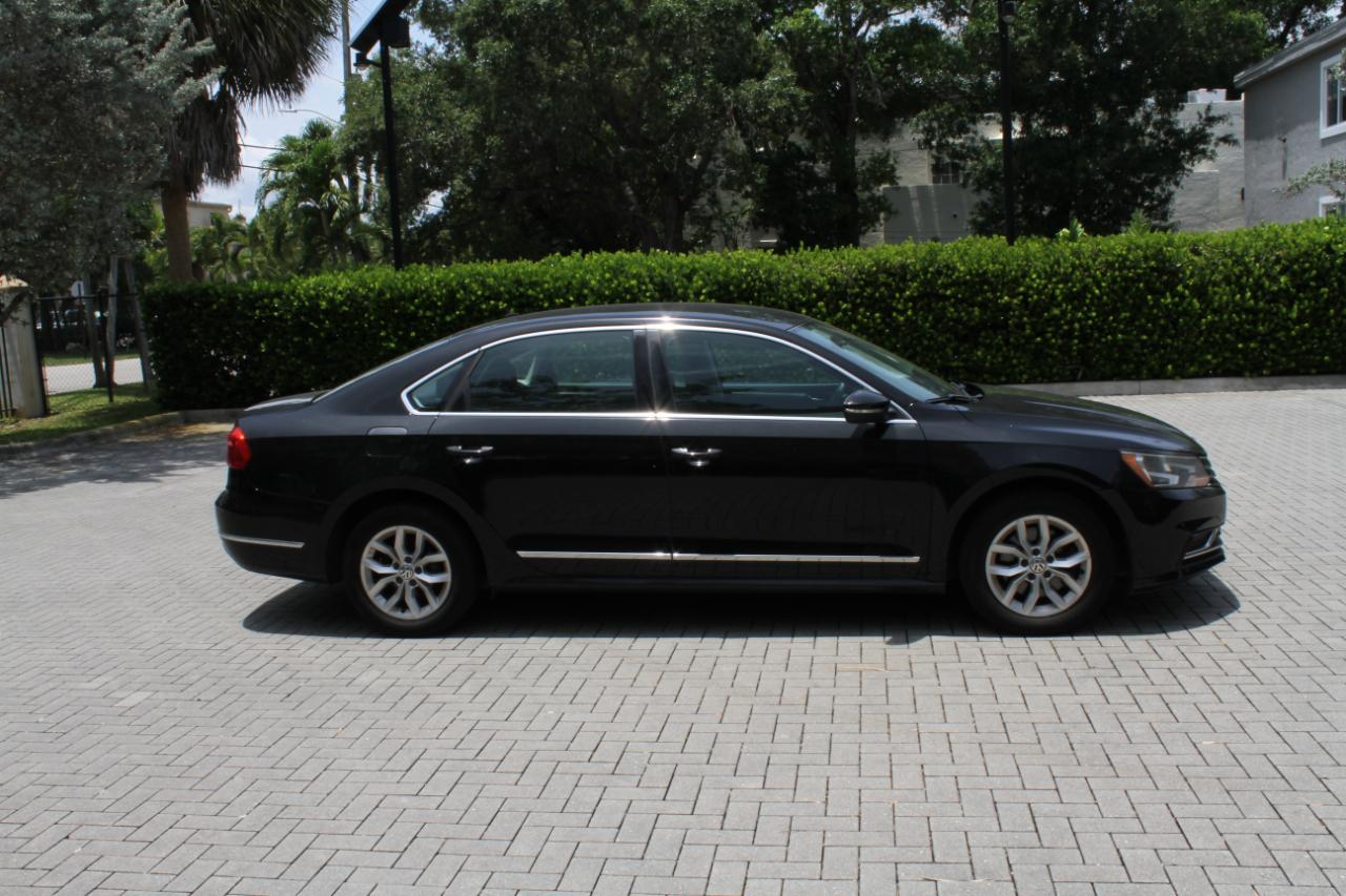 Volkswagen Passat S PZEV 6A 2016