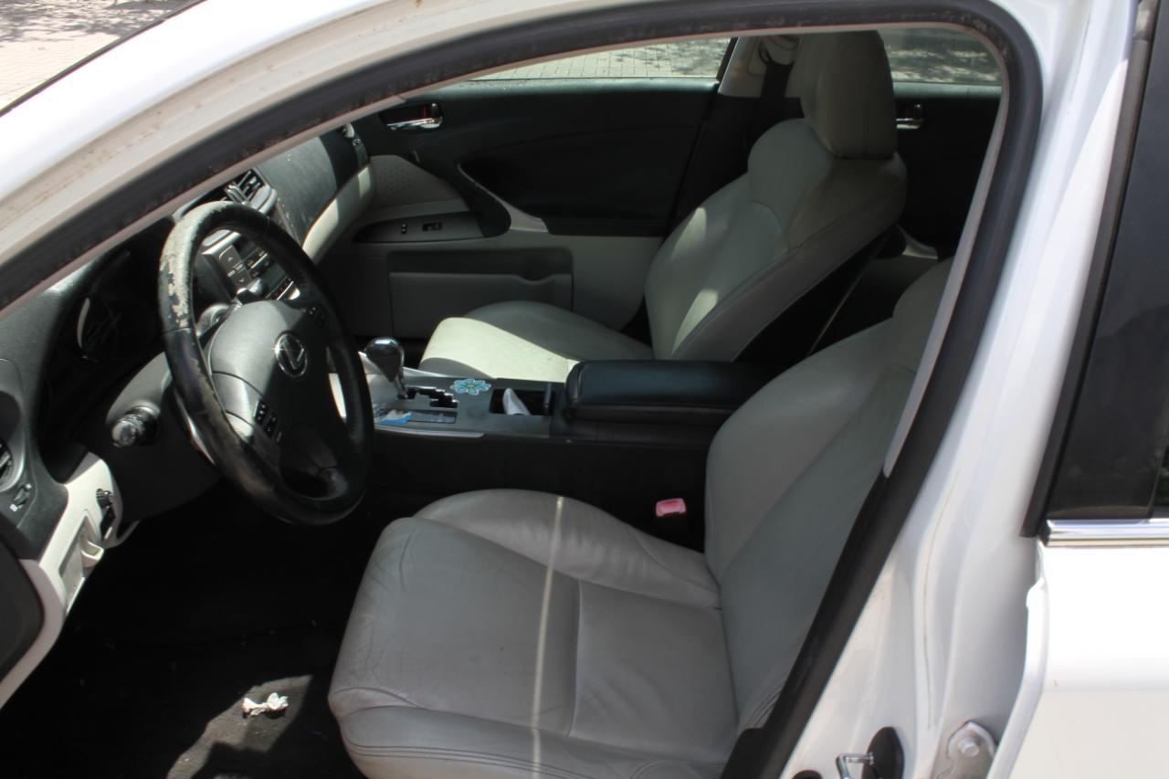 Lexus IS IS 250 6-Speed Sequential 2010