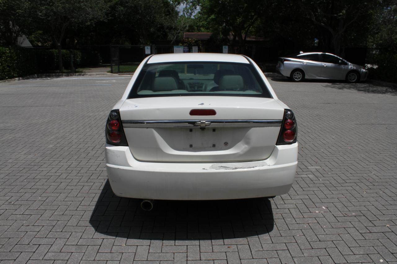 Chevrolet Malibu LS 2007