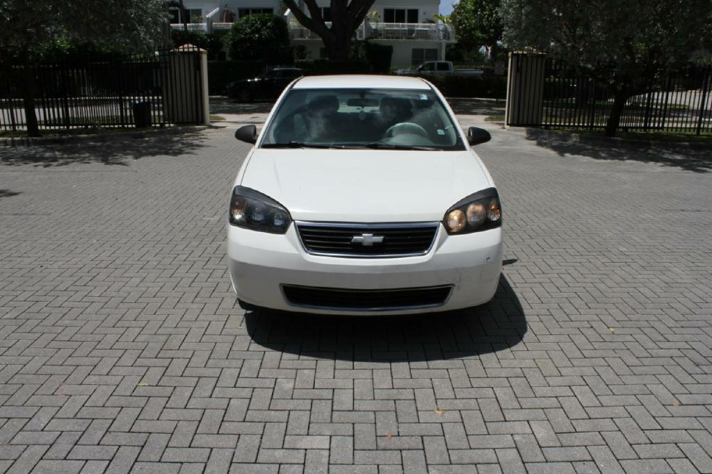 2007 Chevrolet Malibu - $2,000