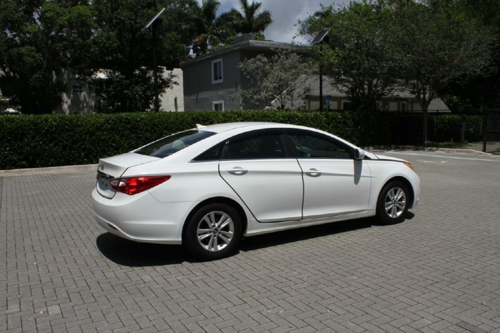 2012 Hyundai Sonata - $3,454