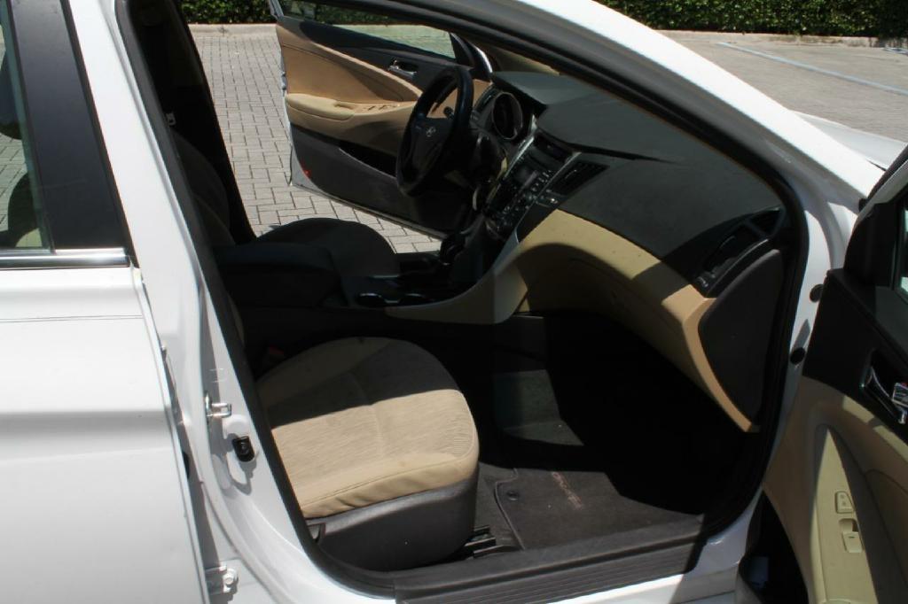 2012 Hyundai Sonata - $3,454