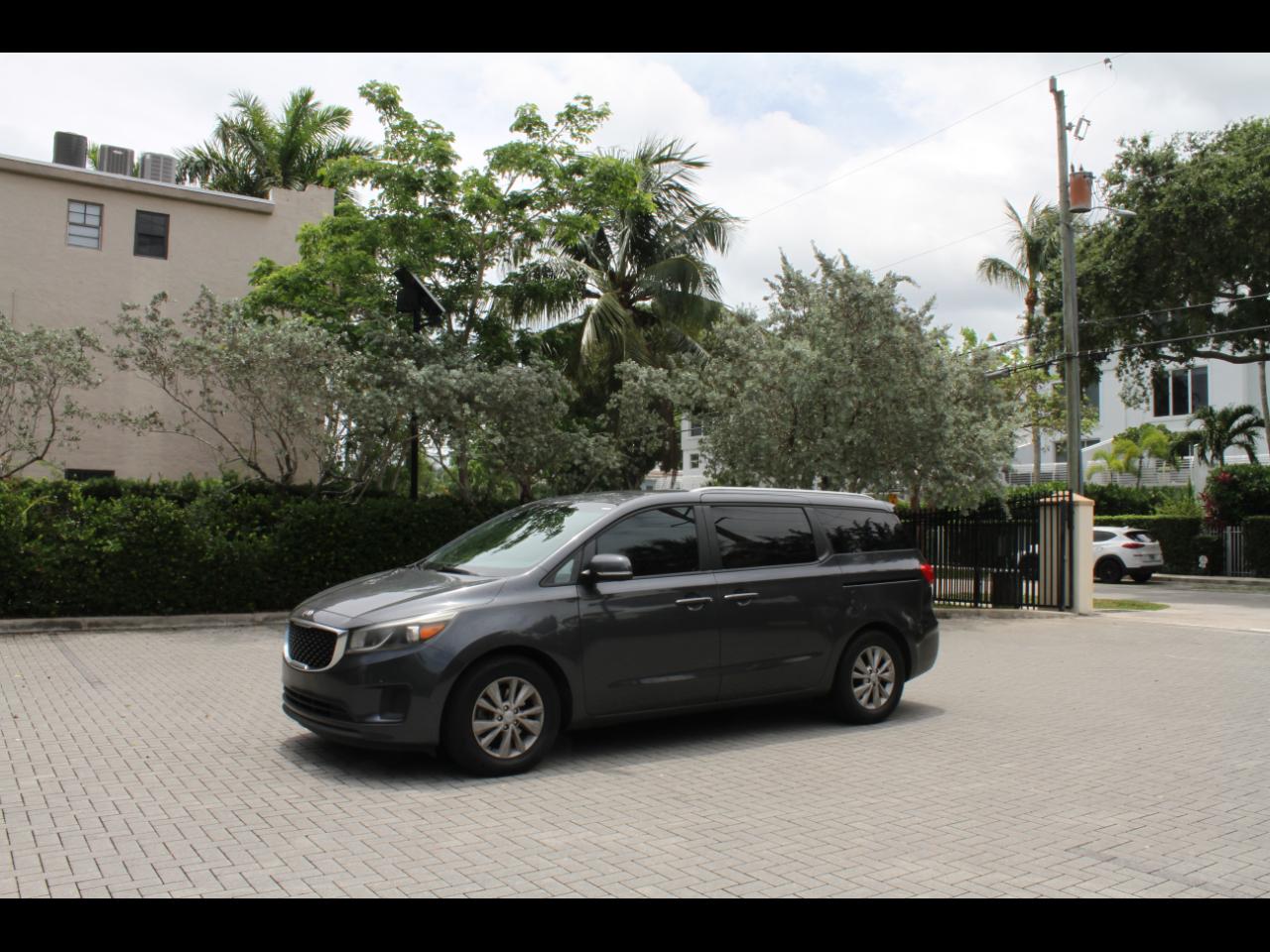 Kia Sedona LX 2017