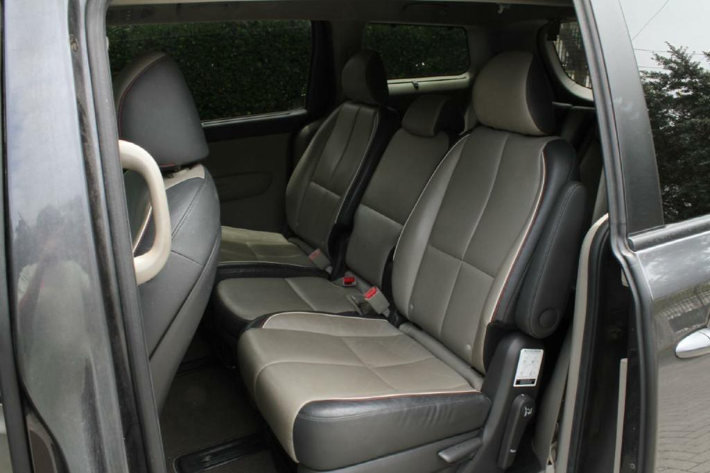 2017 Kia Sedona - $4,800