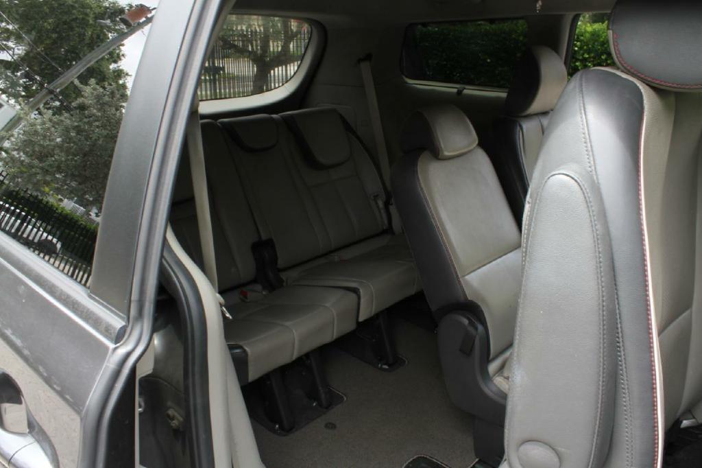 2017 Kia Sedona - $4,800