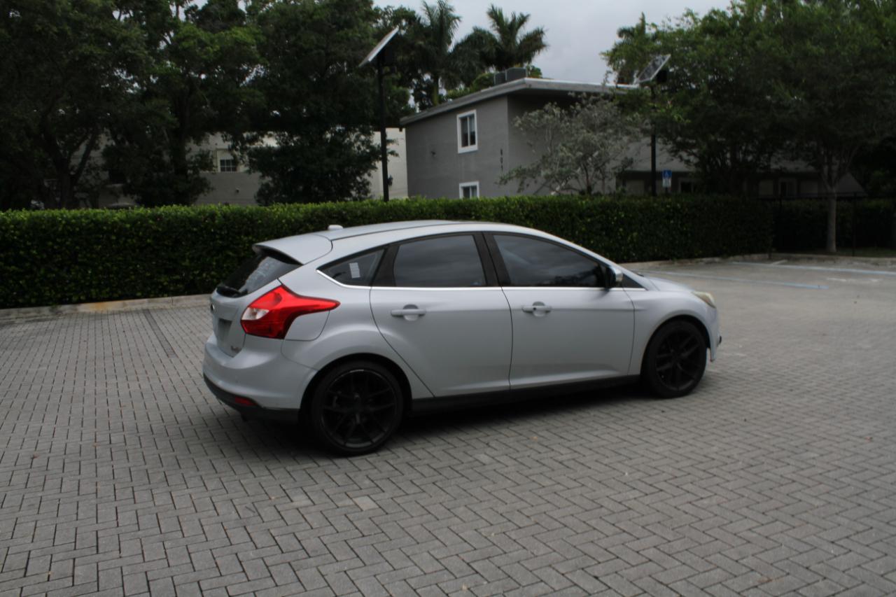 Ford Focus Titanium 2012