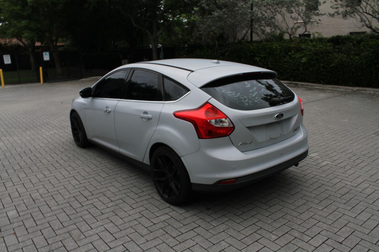 Ford Focus Titanium 2012