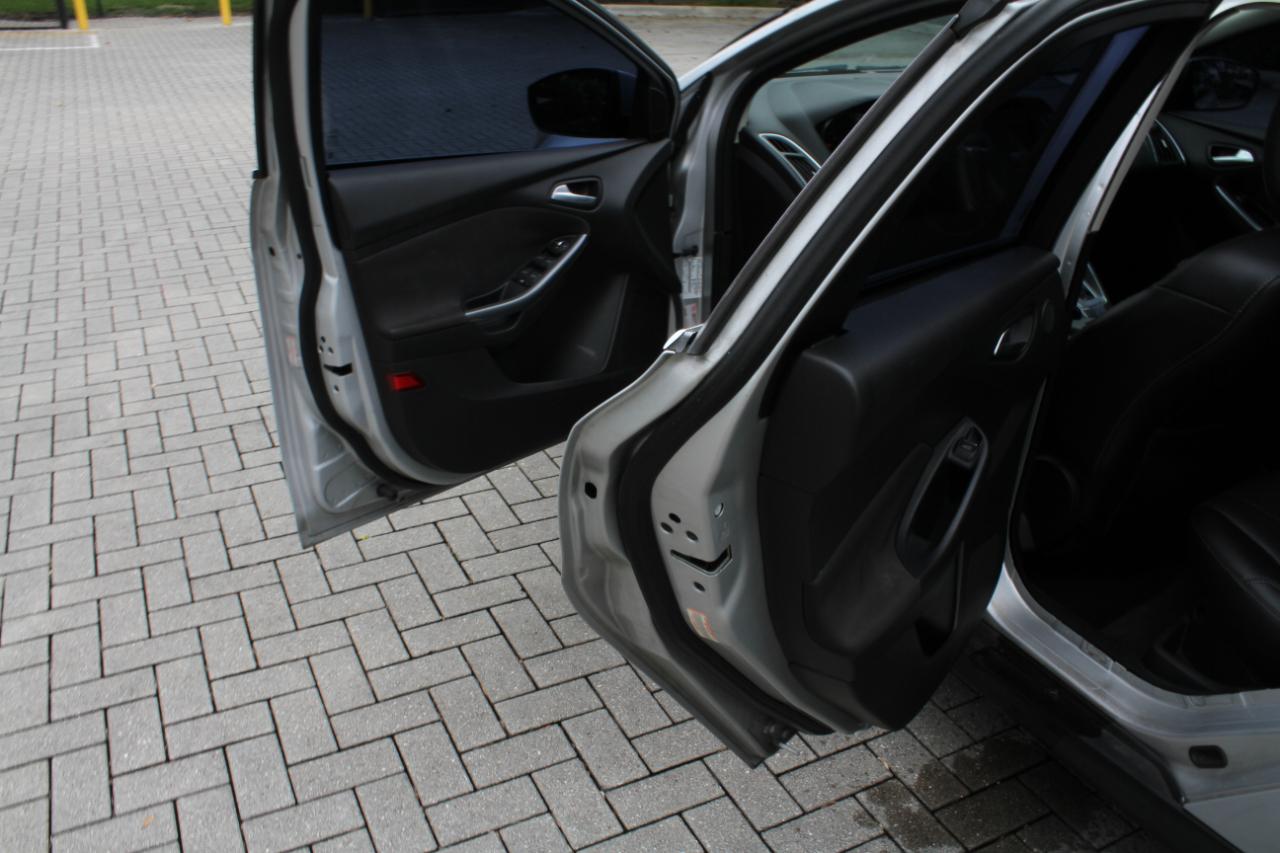Ford Focus Titanium 2012