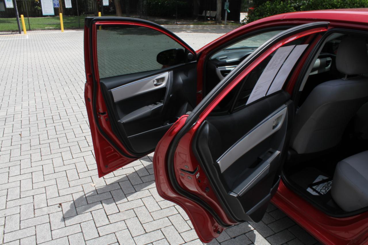 Toyota Corolla S Premium CVT 2015