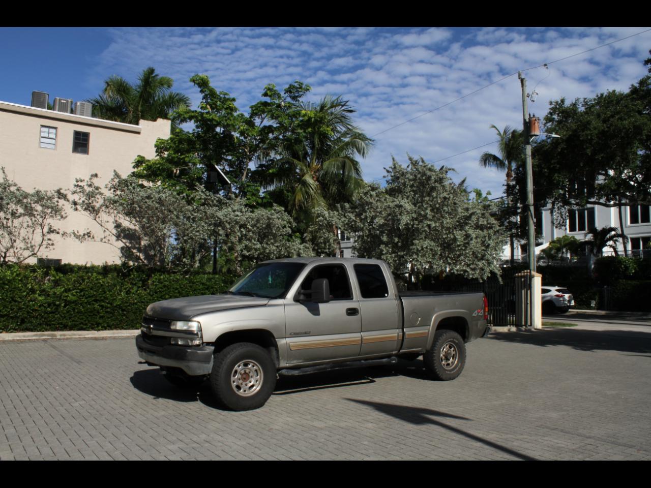 Chevrolet Silverado 2500HD LT Ext. Cab Long Bed 4WD 2002