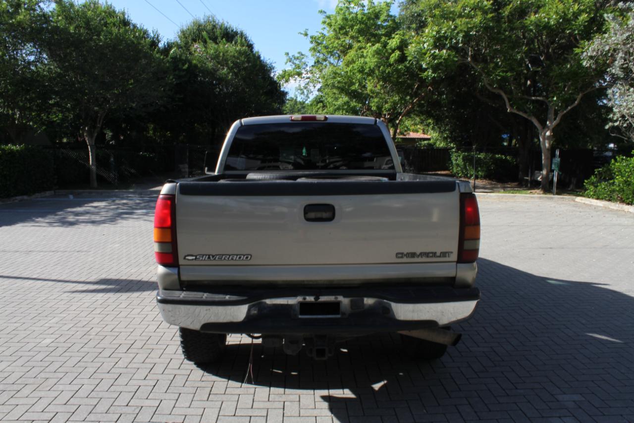 Chevrolet Silverado 2500HD LT Ext. Cab Long Bed 4WD 2002