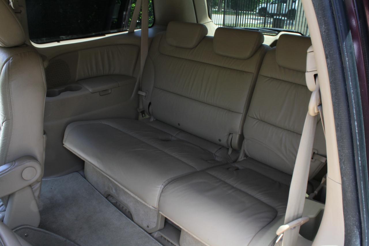 Honda Odyssey EX-L w/ DVD and Navigation 2007