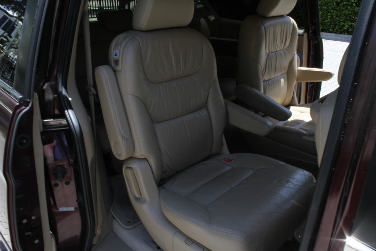 Honda Odyssey EX-L w/ DVD and Navigation 2007