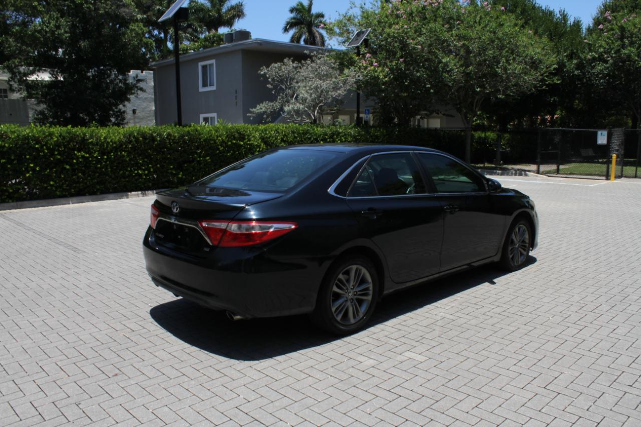Toyota Camry XLE 2016