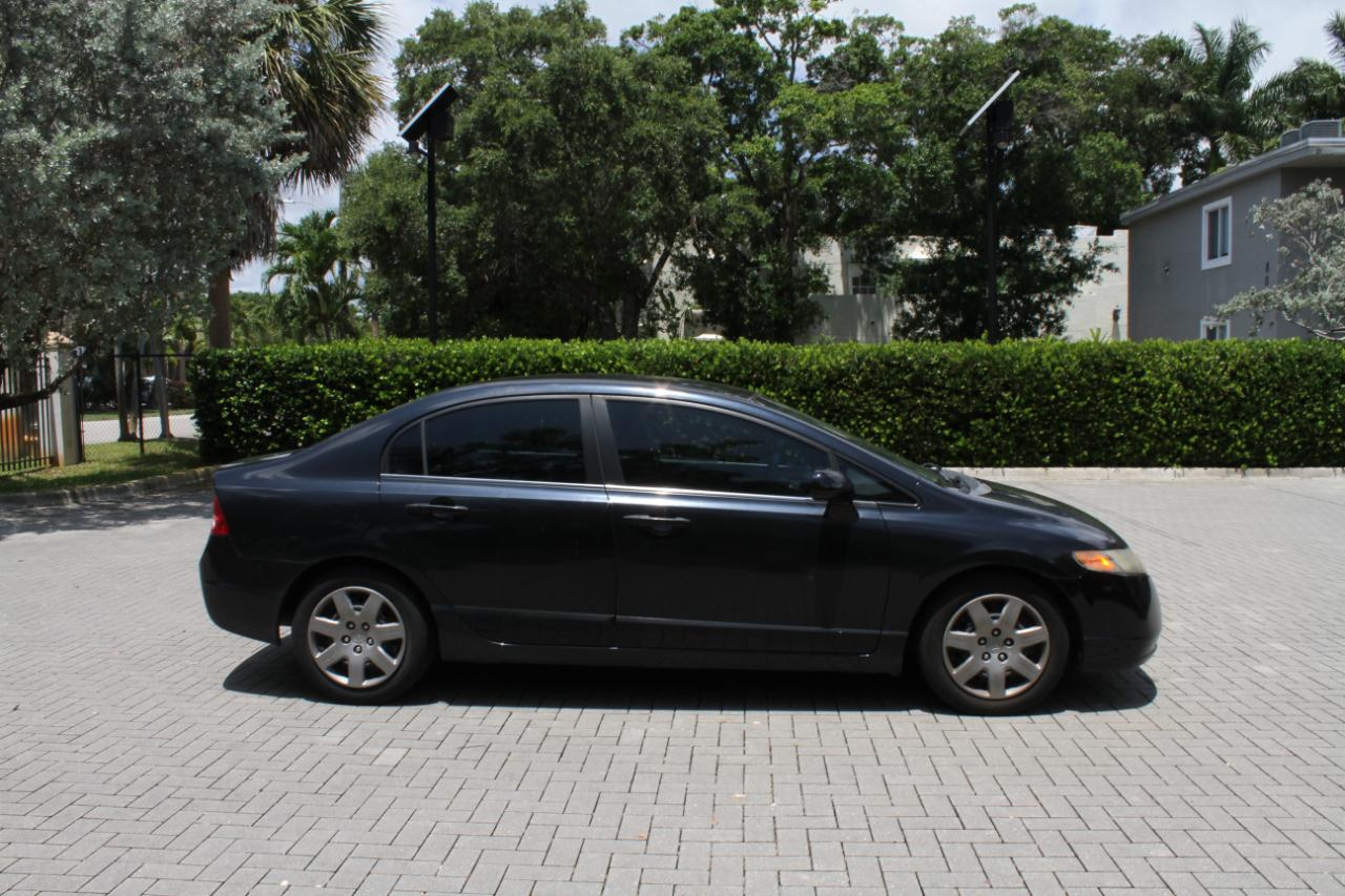 Honda Civic LX Sedan AT 2006