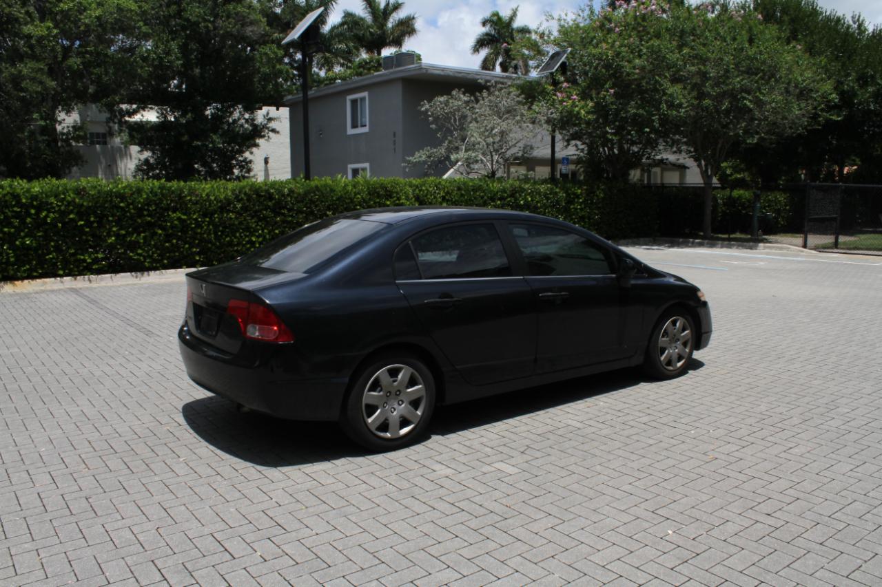 Honda Civic LX Sedan AT 2006