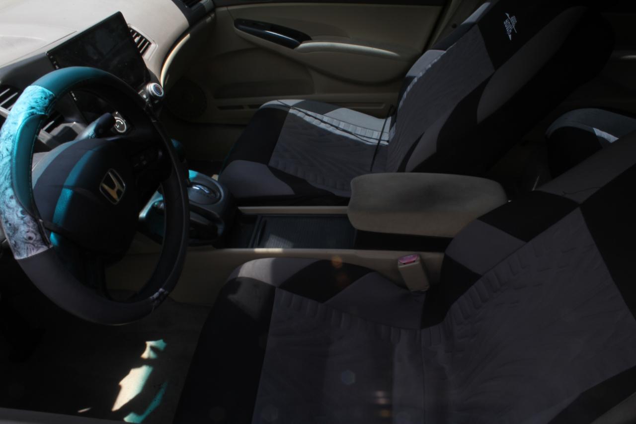Honda Civic LX Sedan AT 2006