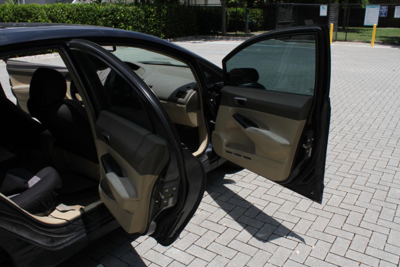 Honda Civic LX Sedan AT 2006