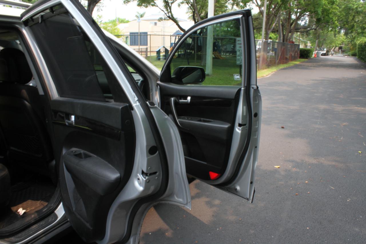 Kia Sorento LX 2WD 2014