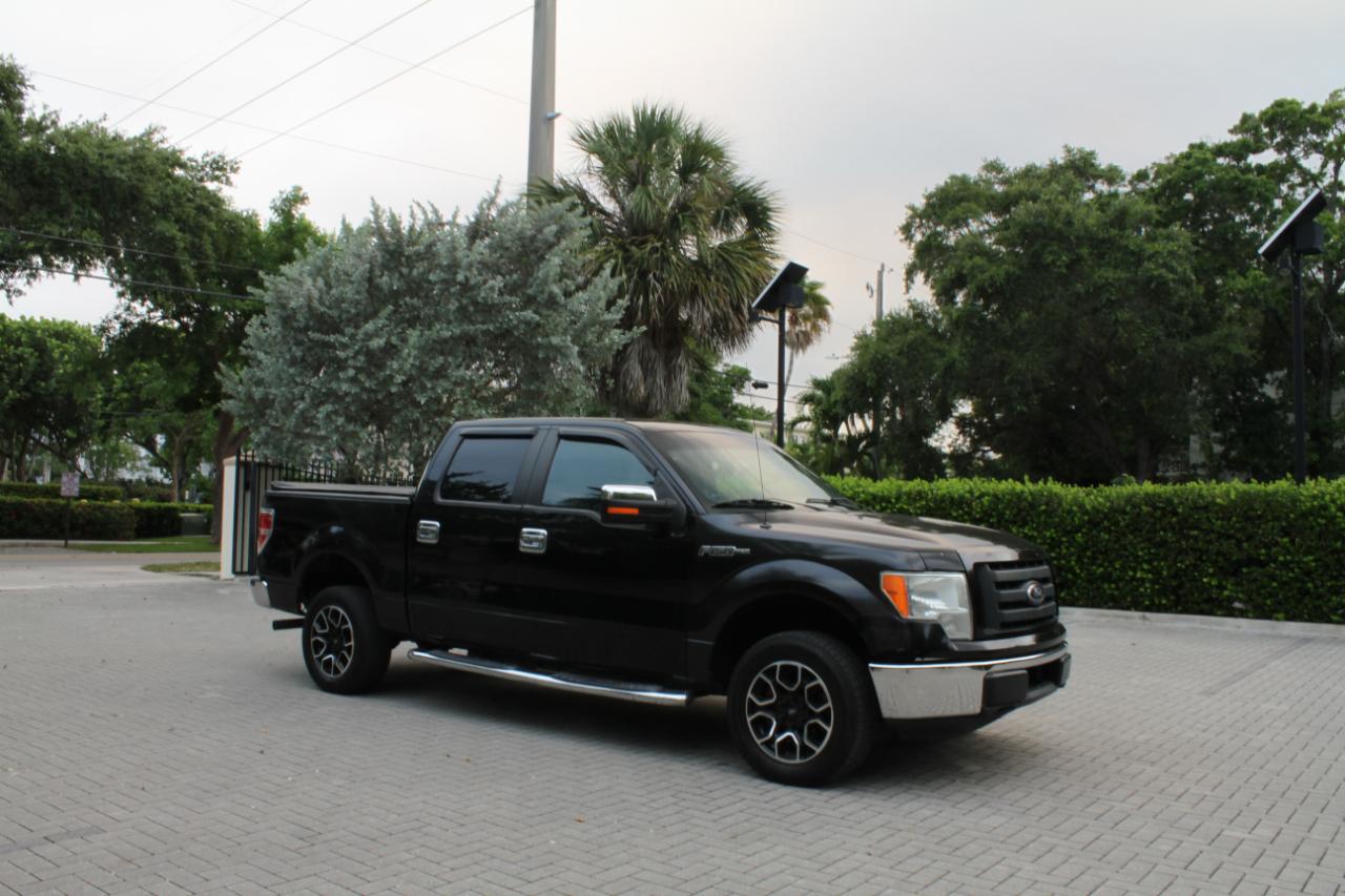 Ford F-150 XLT SuperCrew 6.5-ft. Bed 4WD 2011