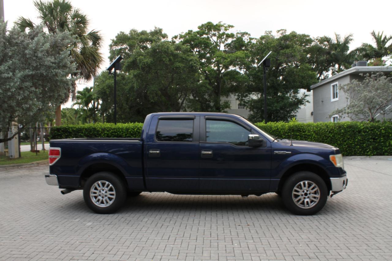 Ford F-150 XLT SuperCrew 5.5-ft. Bed 2WD 2011