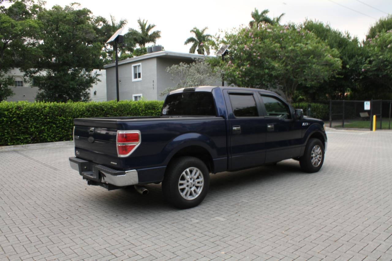 Ford F-150 XLT SuperCrew 5.5-ft. Bed 2WD 2011