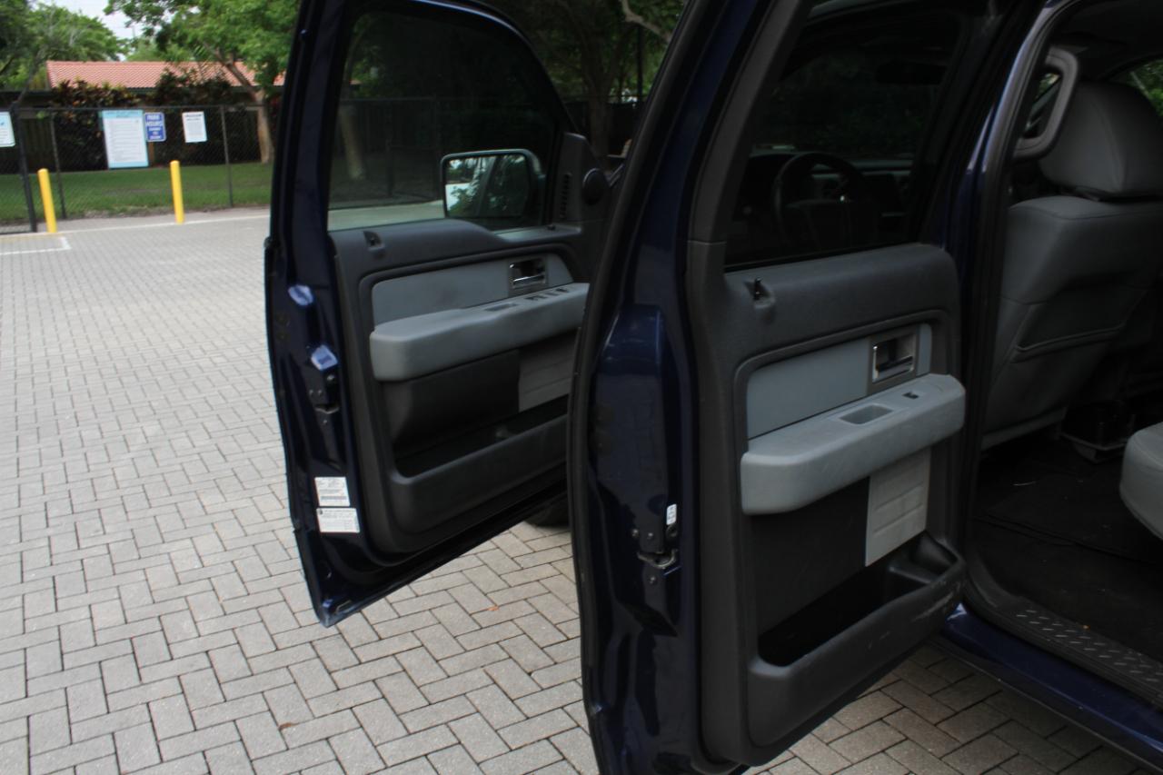 Ford F-150 XLT SuperCrew 5.5-ft. Bed 2WD 2011