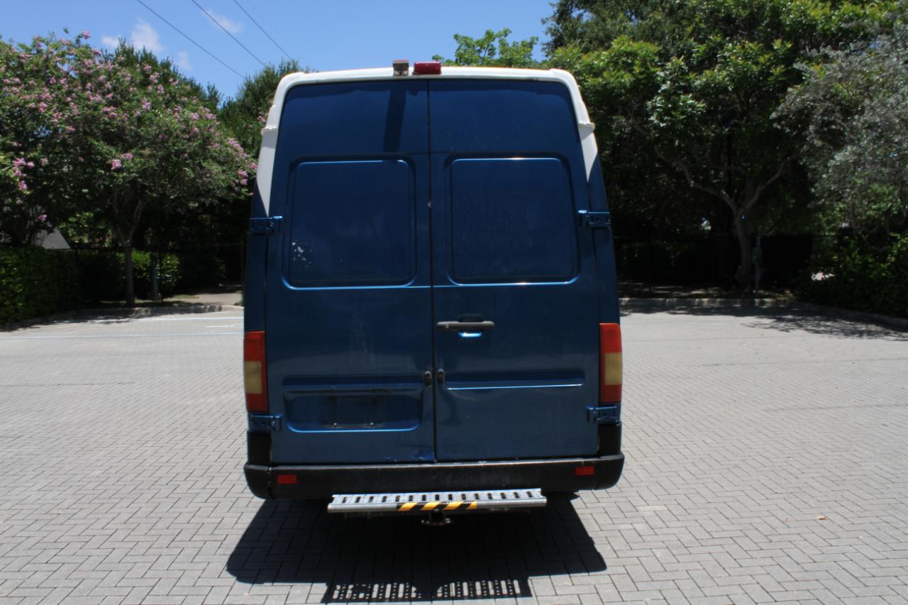 Dodge Sprinter Van 3500 Super High Ceiling 158-in. WB 2005
