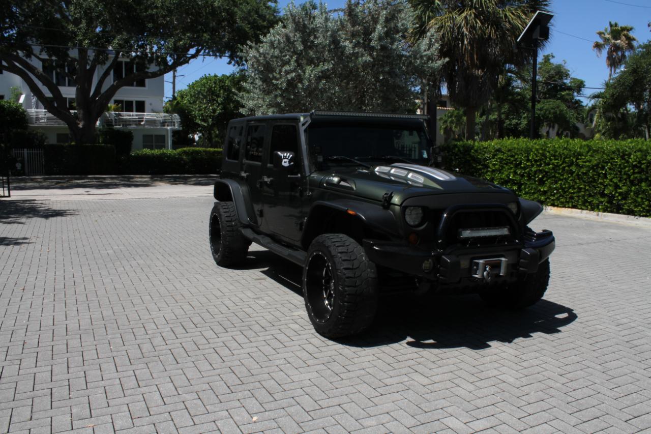 Jeep Wrangler Unlimited Sahara 4WD 2007