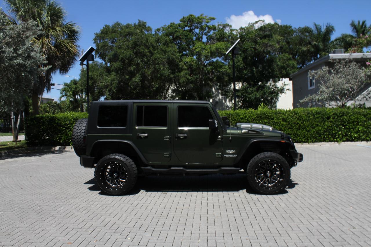 Jeep Wrangler Unlimited Sahara 4WD 2007