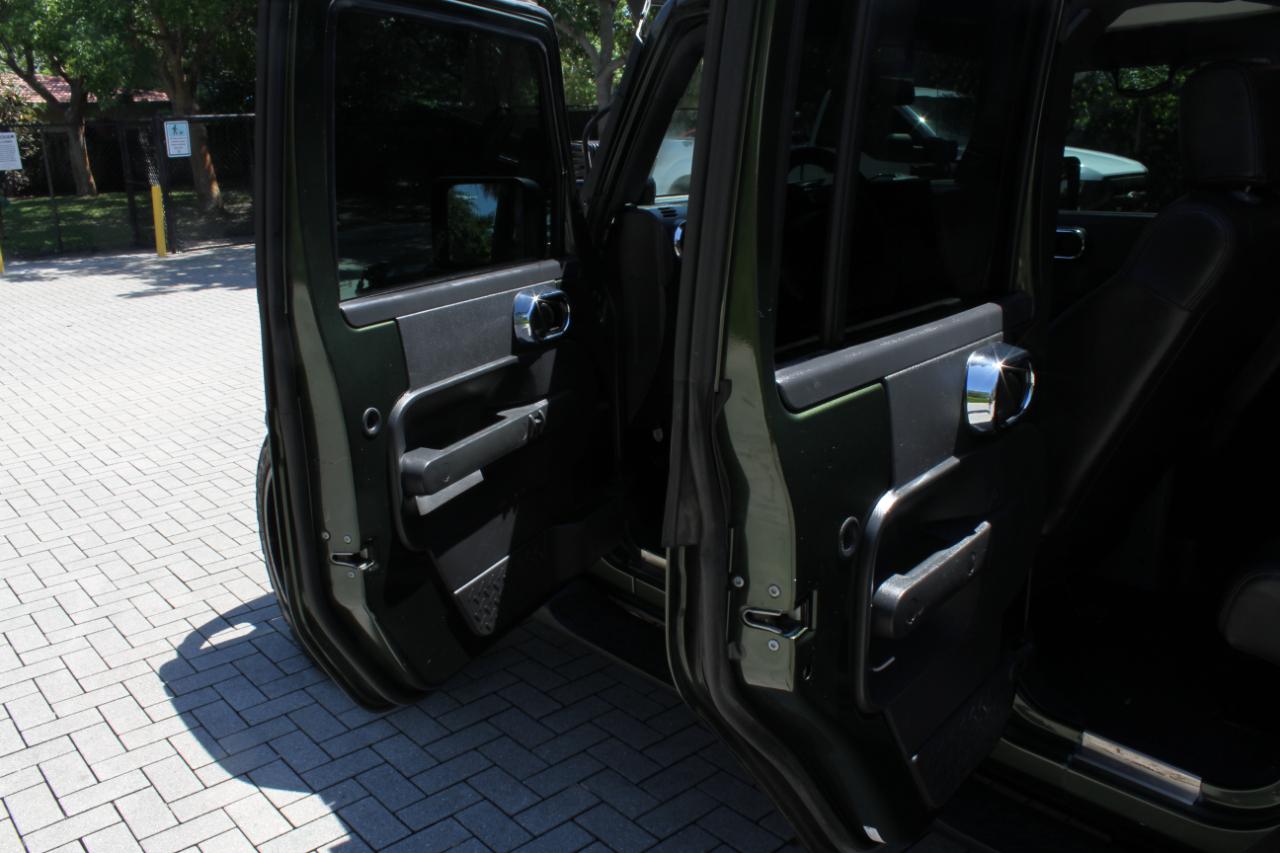 Jeep Wrangler Unlimited Sahara 4WD 2007