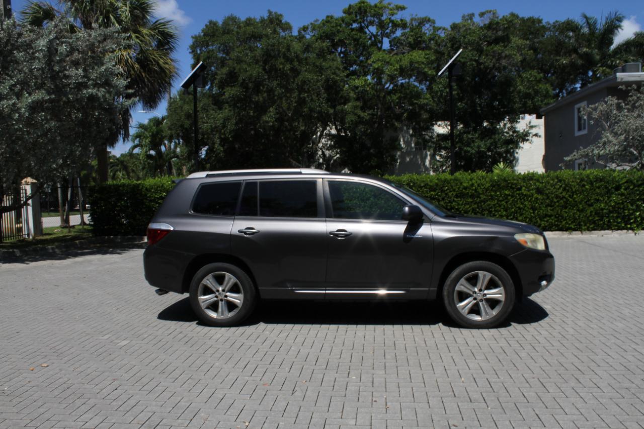 Toyota Highlander Sport 2WD 2008