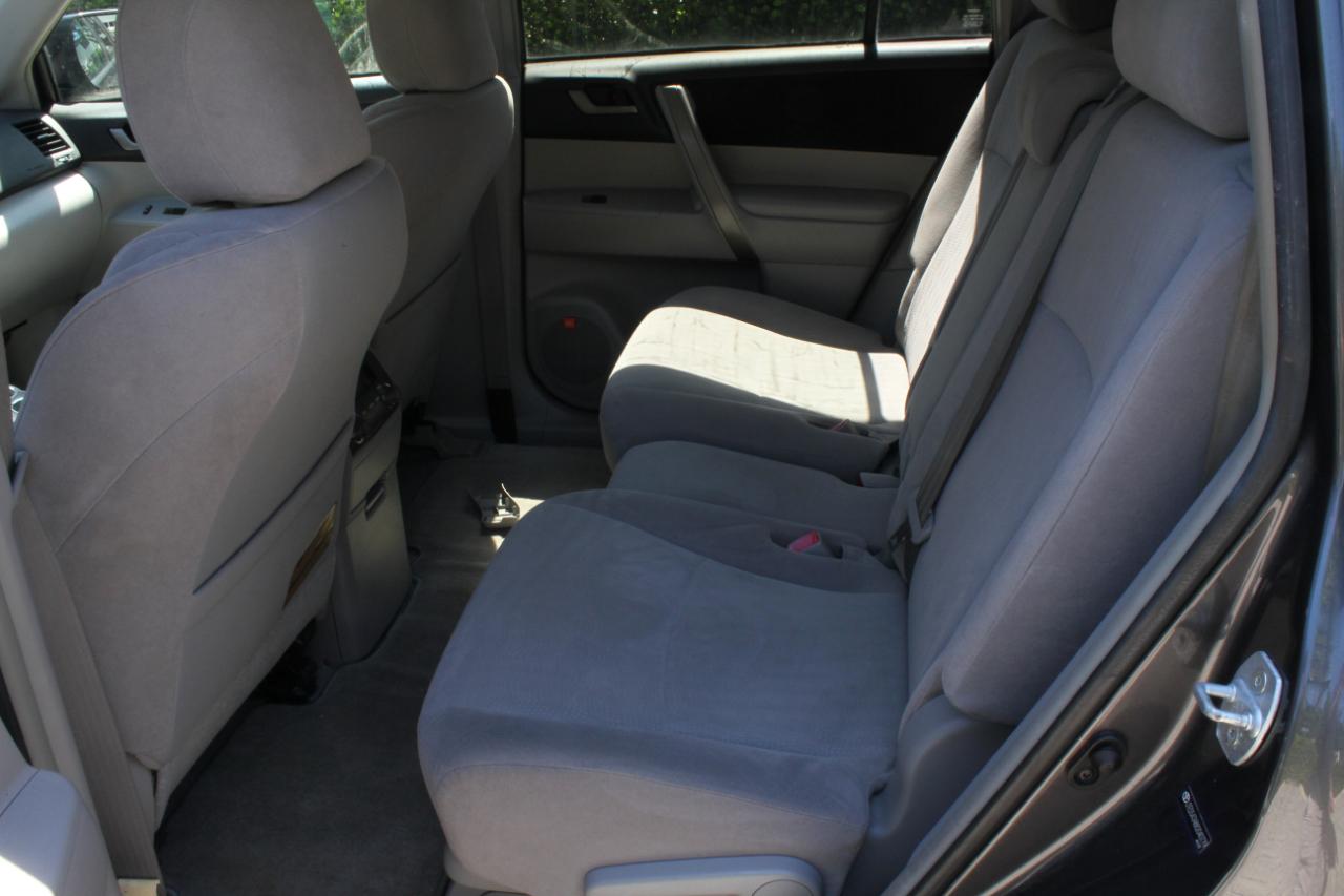 Toyota Highlander Sport 2WD 2008