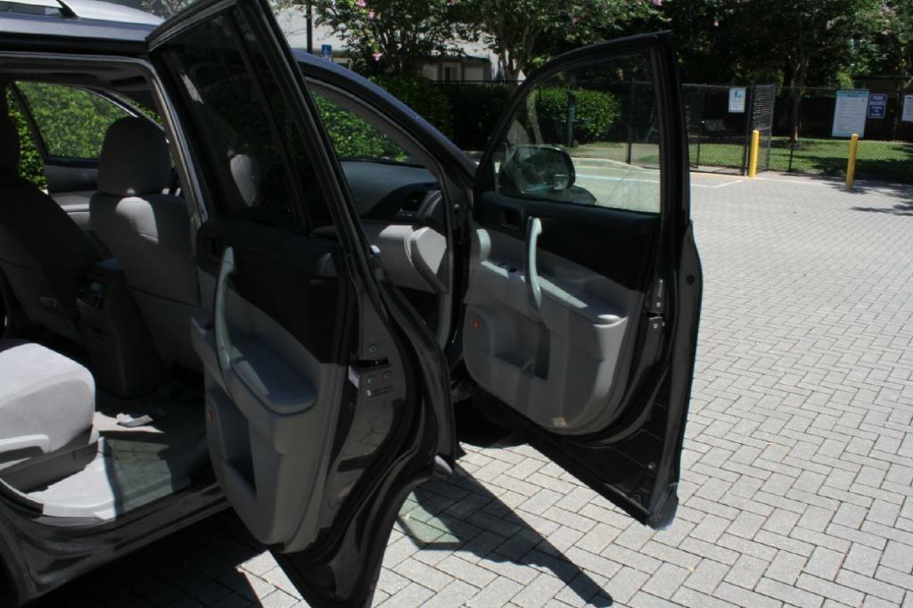 Toyota Highlander Sport 2WD 2008
