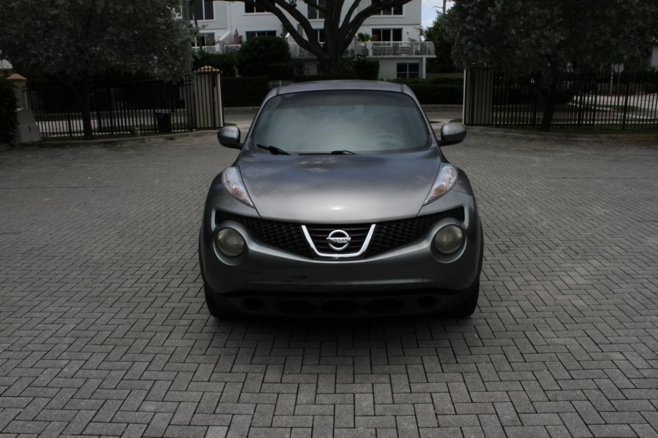 Nissan Juke S FWD 2014