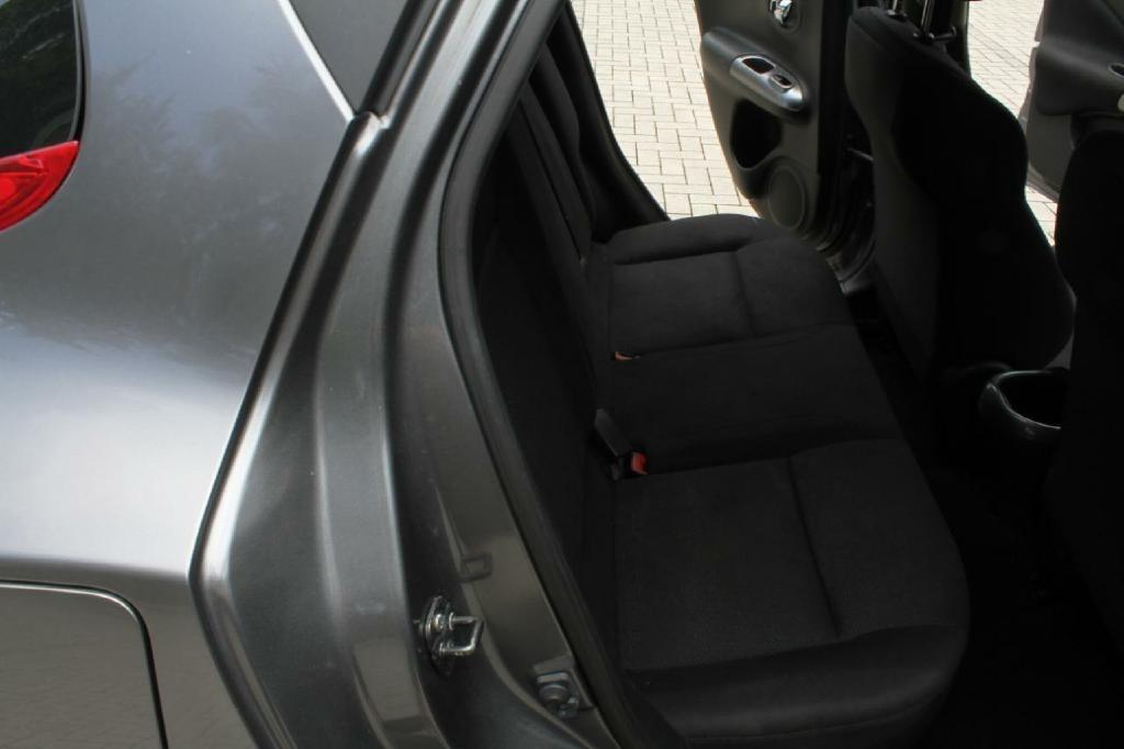 Nissan Juke S FWD 2014