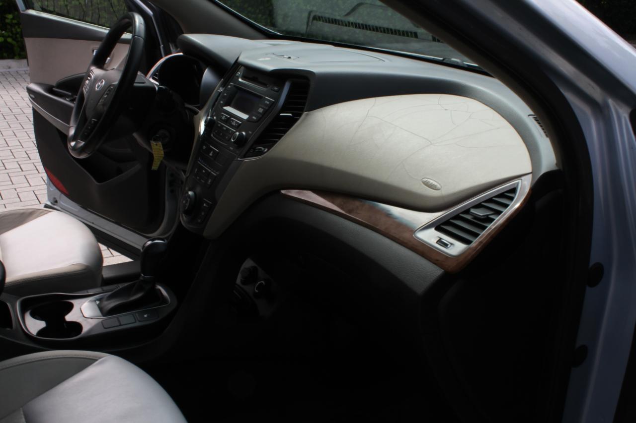 Hyundai Santa Fe GLS FWD 2013