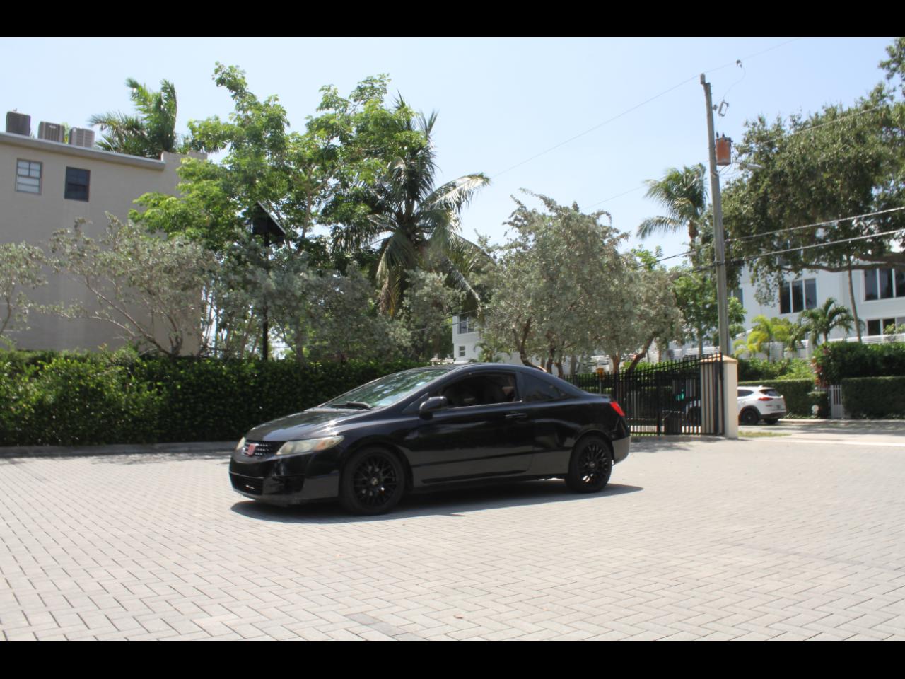 Honda Civic LX coupe 2011