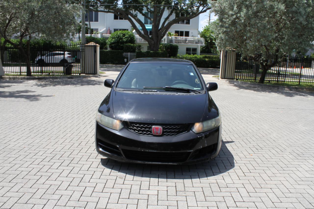Honda Civic LX coupe 2011