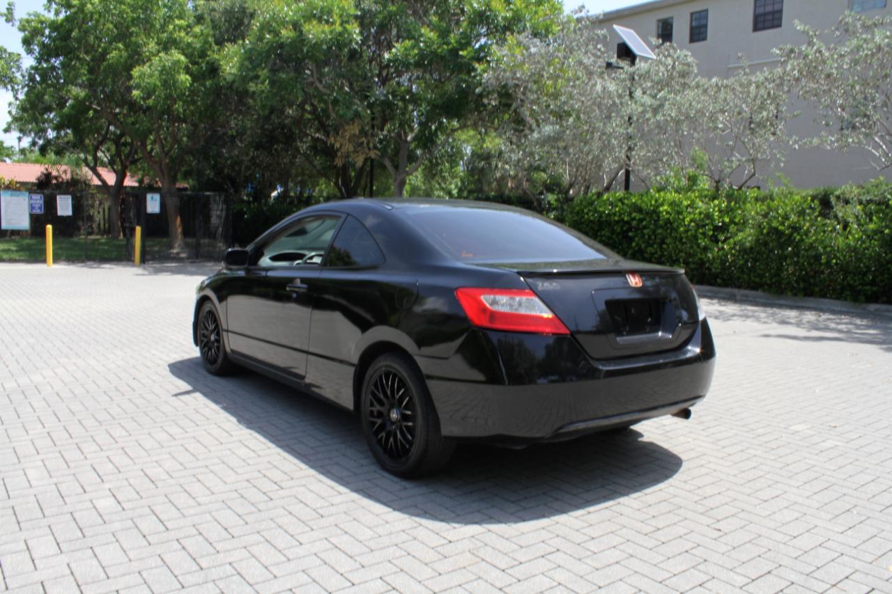 Honda Civic LX coupe 2011