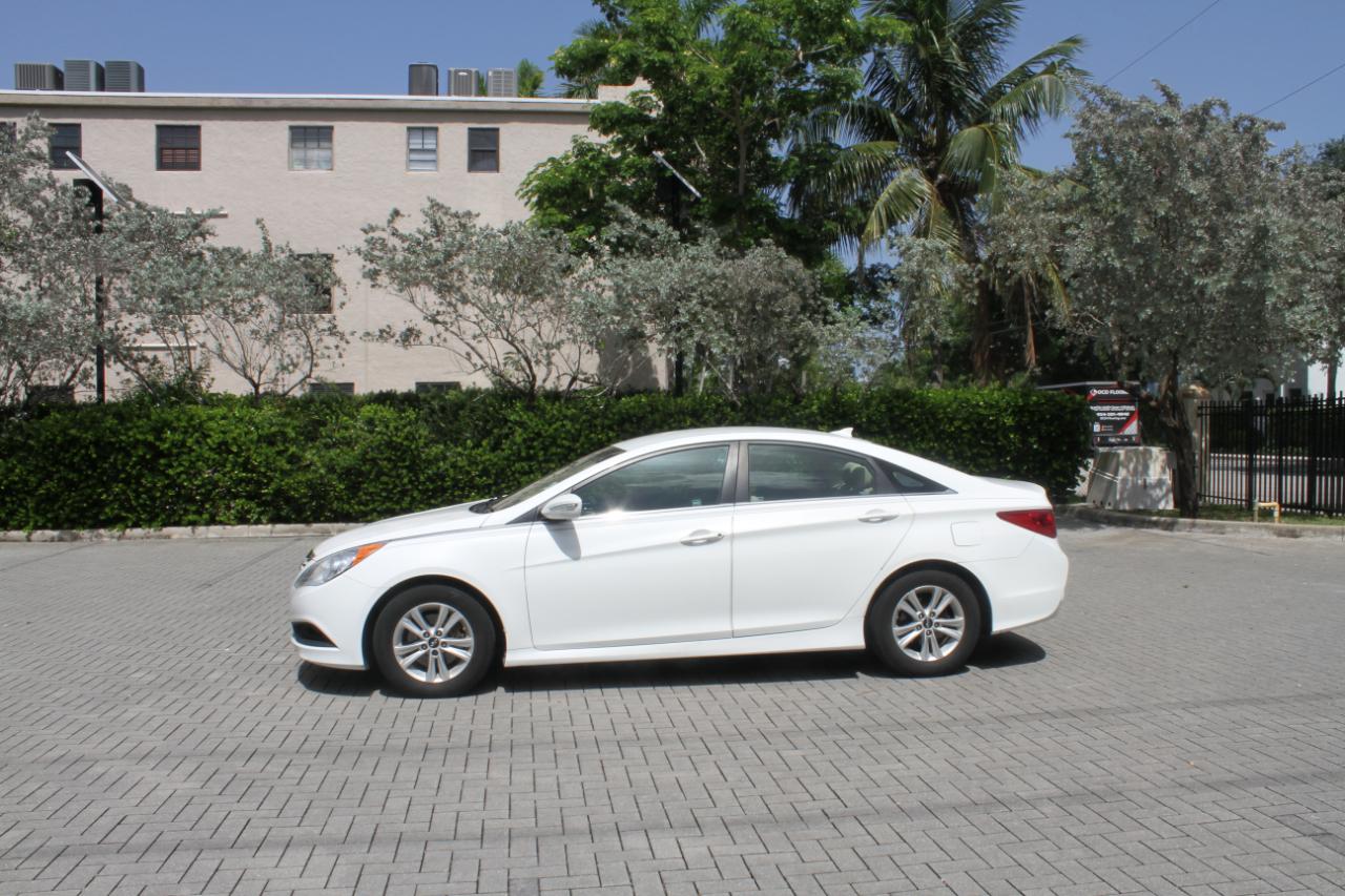 Hyundai Sonata GLS 2014
