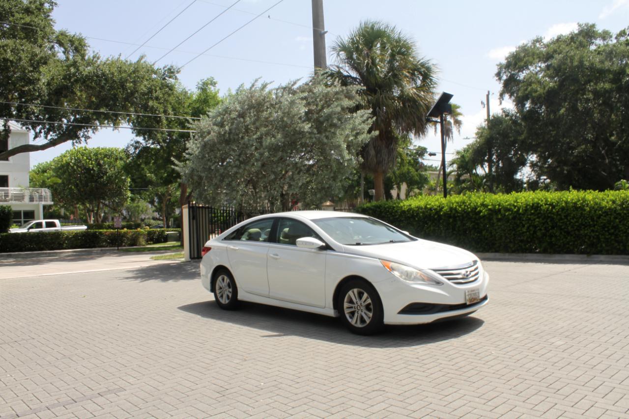 Hyundai Sonata GLS 2014