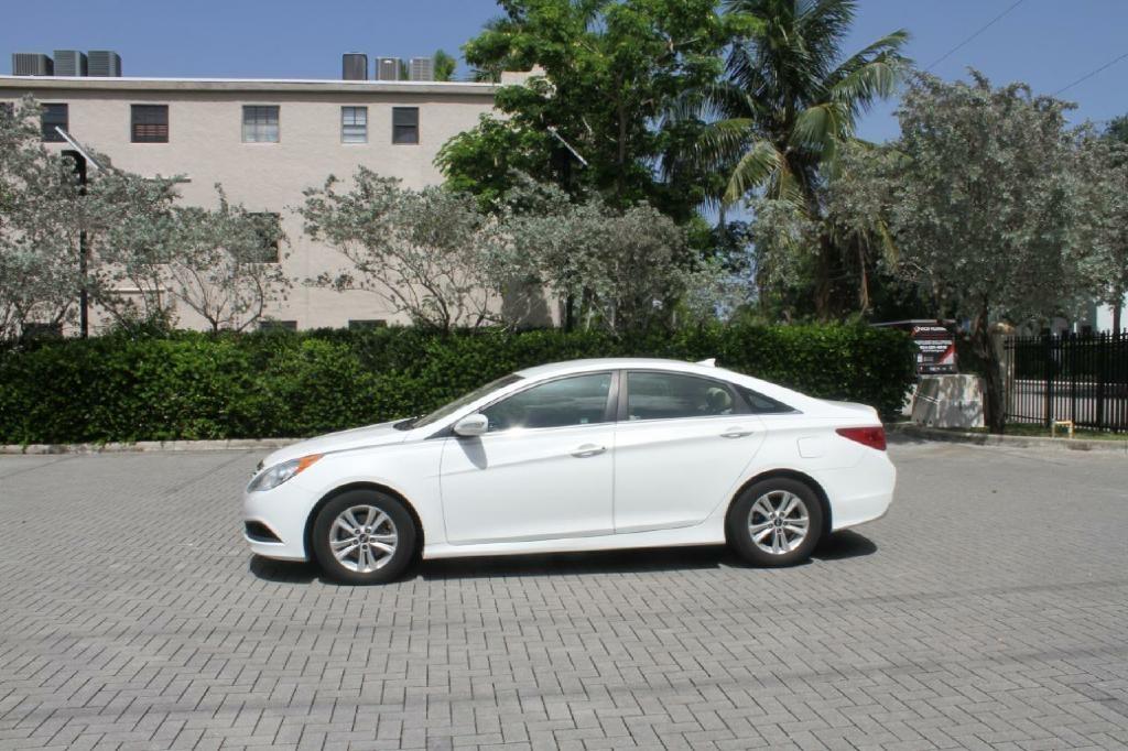 Hyundai Sonata GLS 2014