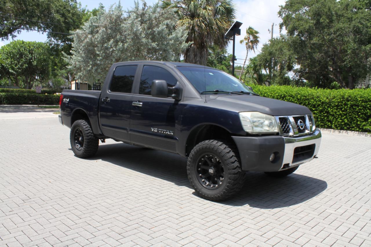Nissan Titan LE Crew Cab 4WD 2007
