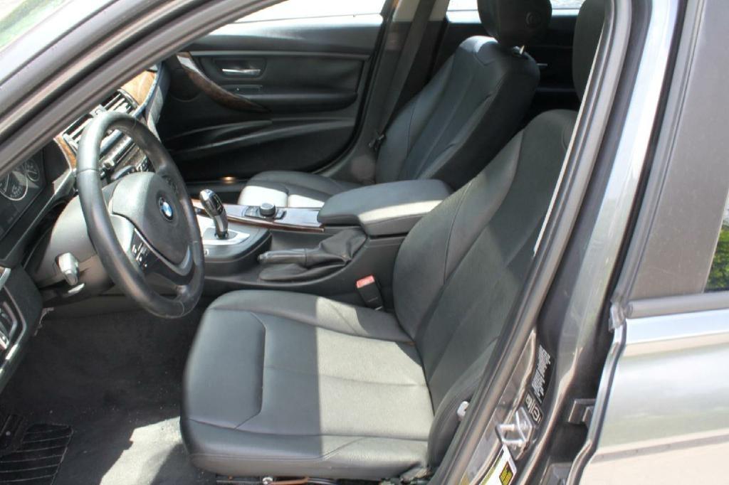 BMW 3-Series 328i xDrive Sedan - SULEV 2014