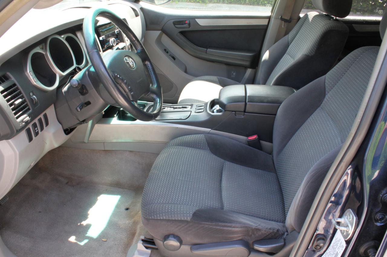 Toyota 4Runner Sport Edition V8 4WD 2005