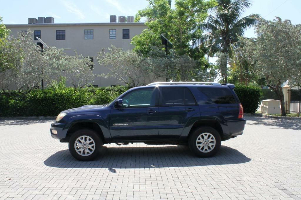 Toyota 4Runner Sport Edition V8 4WD 2005